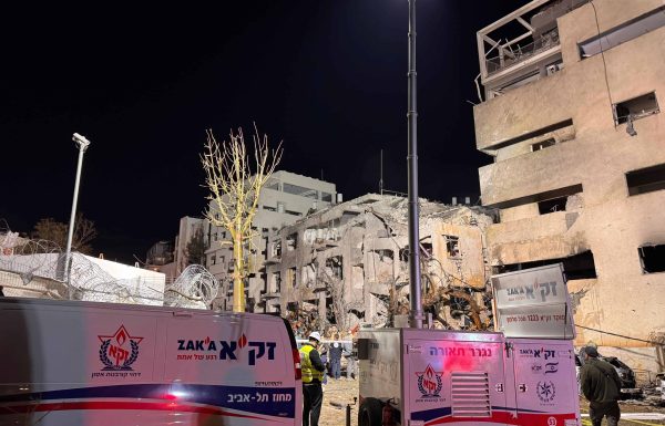 בלי להעיר את הילדים לאזעקות: הטרנד החדש של משפחות שבורחות ל"דירות ממ"ד"