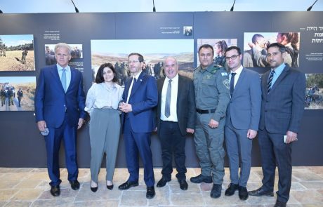 הנשיא הרצוג ביקר במוזיאון ידידי ישראל ובתערוכה "לוחמת" על שם הדס מלכא ז"ל