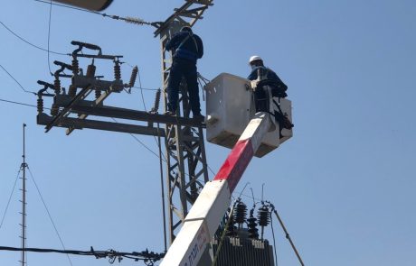 מחיר החשמל מזנק: "עלייה מתונה ביחס לעולם"; לפיד מאיים על רשתות המזון