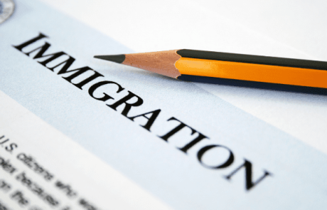 3 טיפים לבחירת עורך דין הגירה