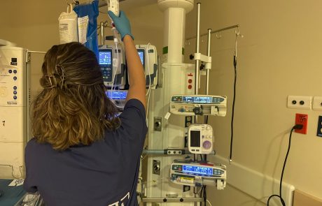 זינוק מדאיג בתחלואת החצבת: פעוטה ופעוט מחוברים לאקמו בירושלים