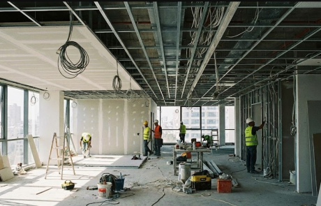 הבור התקציבי: למה רוב פרויקטי הבנייה חורגים מהתקציב ואיך מונעים את זה?