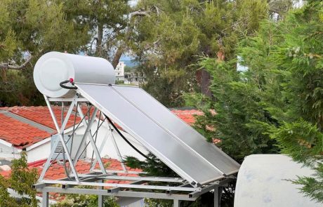 מים לא מתחממים בכלל בחורף בדוד שמש: מתי זה רגיל ומתי יש תקלה?