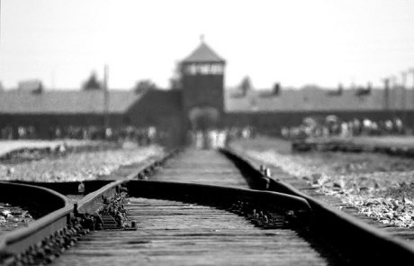 צרפת: אחד מכל ארבע צעירים לא שמע על השואה. 52% מאמינים – השואה יכולה לחזור שוב באירופה