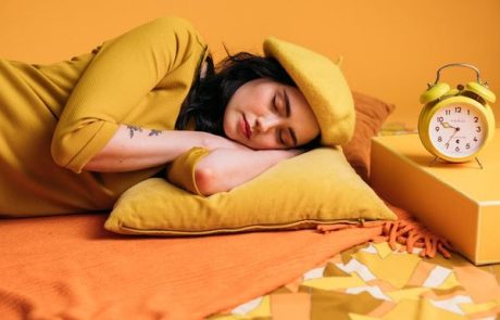 איך להירדם כשלא עייפים: 5 שיטות שלא הכרתם