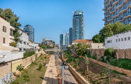 עולים על הפסים: השתבחות הנדל"ן בעקבות הרכבת הקלה